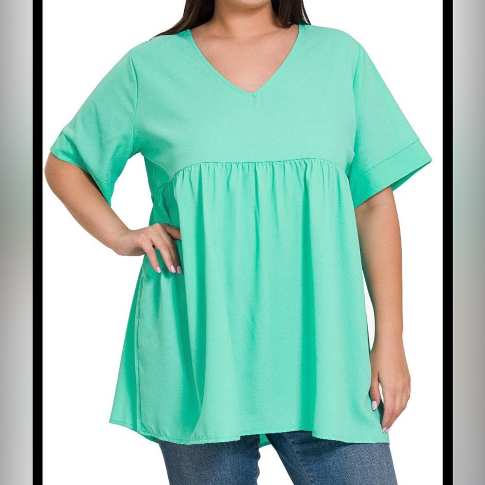 🎉 JUST ARRIVED 🎉 Babydoll Top in Mint